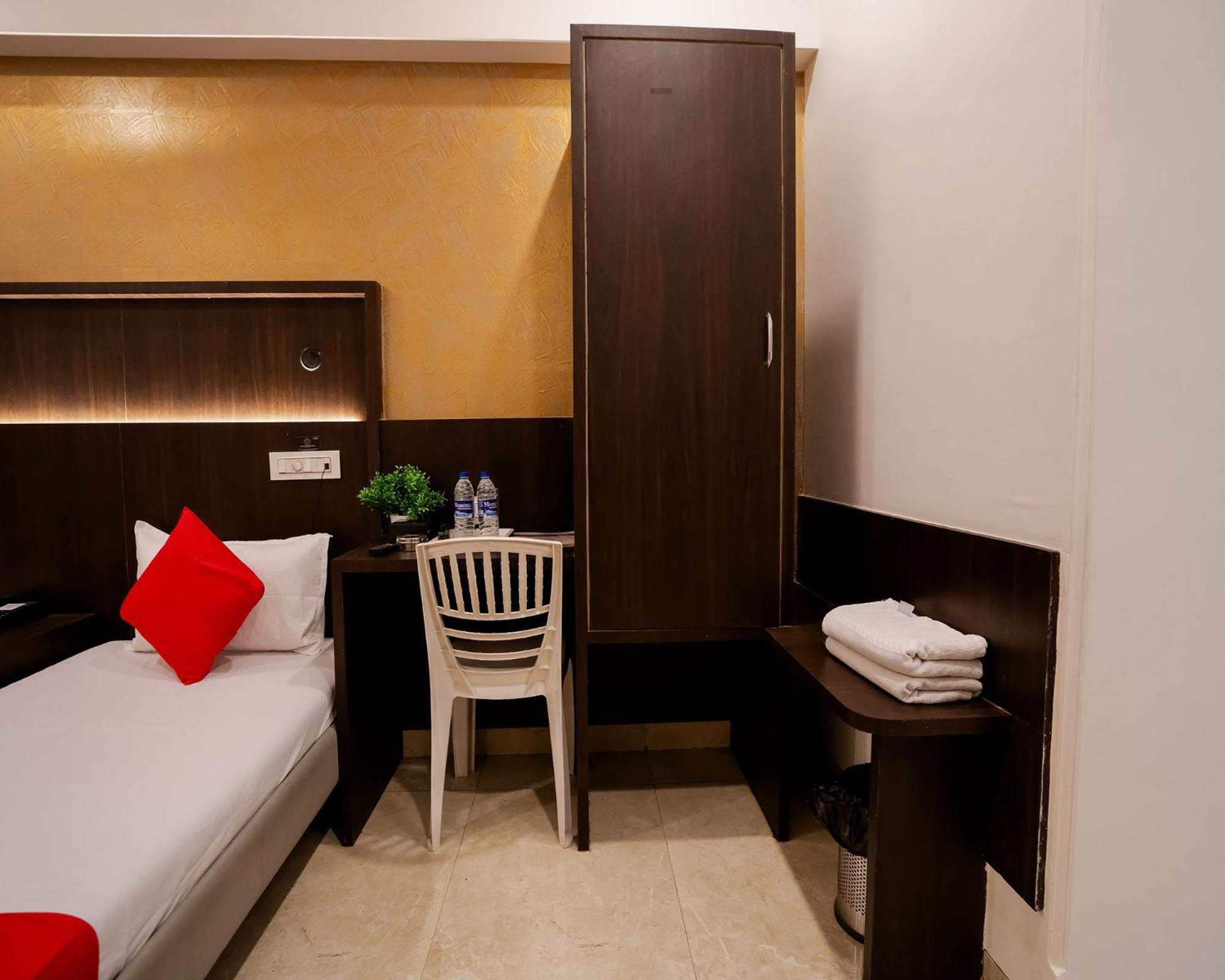 Hotel Grand Seasons- Navi Mumbai Exterior foto